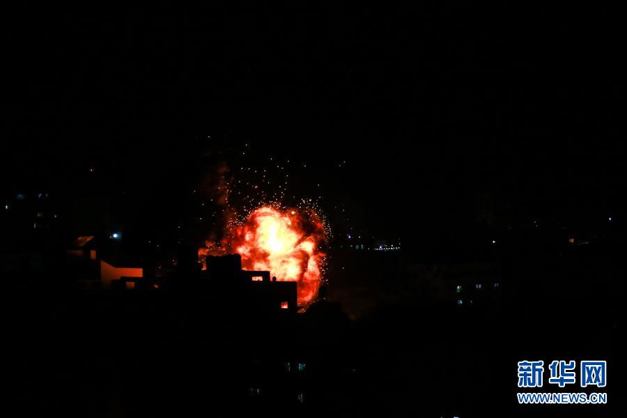 （国际）（10）以色列军方大规模轰炸加沙地带军事目标