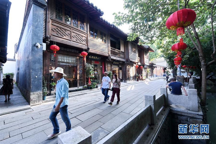 福州朱紫坊：“历史·文脉”古厝保护与利用