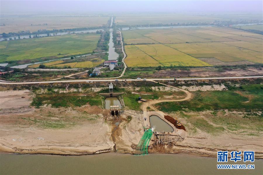 （社会）（4）江西南昌：抗旱保供水