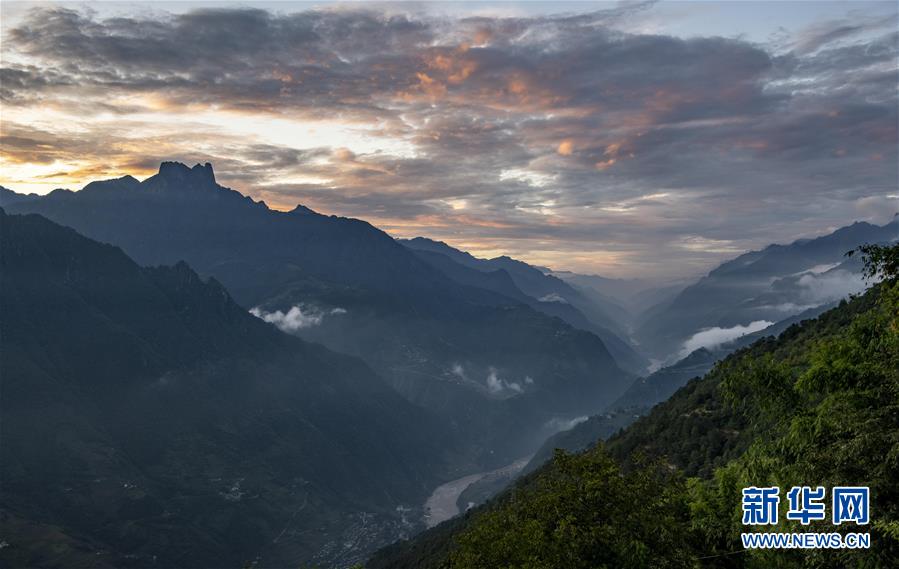 （新华全媒头条&middot;决战决胜脱贫攻坚&middot;图文互动）（11）为了人与自然和谐共生&mdash;&mdash;云南&ldquo;三江并流&rdquo;地区决战精准脱贫的&ldquo;生态画卷&rdquo;