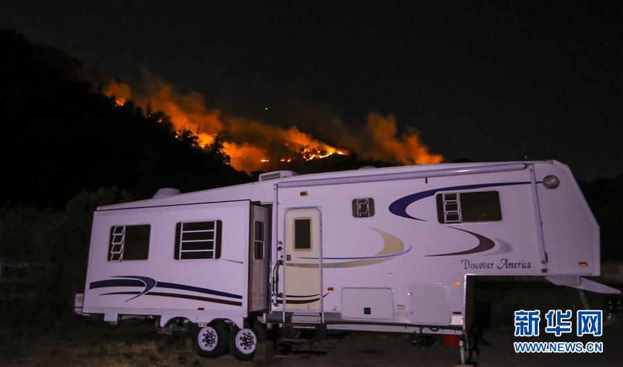 （国际）（4）“火焰山模式”重启　美国加州山火灾区进入紧急状态