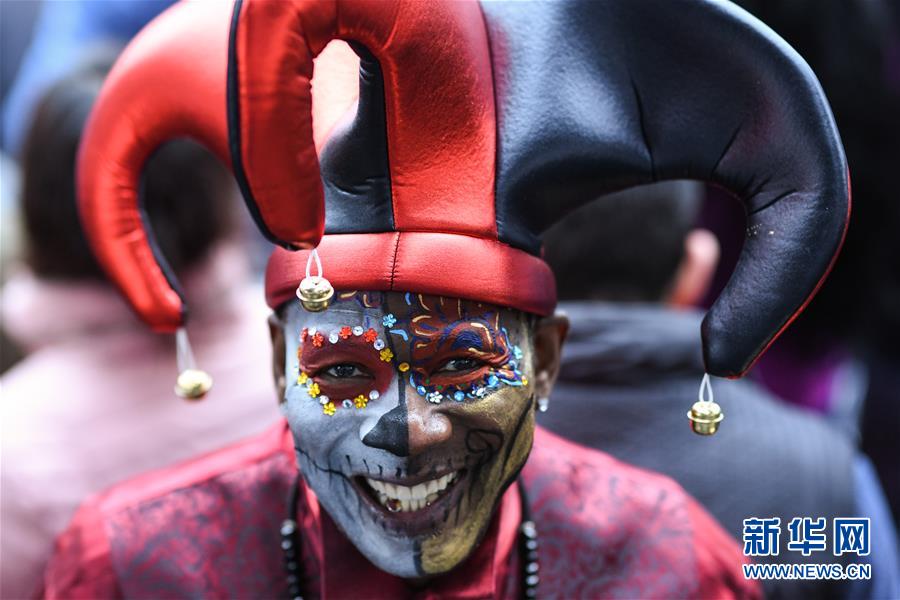 （国际）（2）墨西哥城举行亡灵节游行
