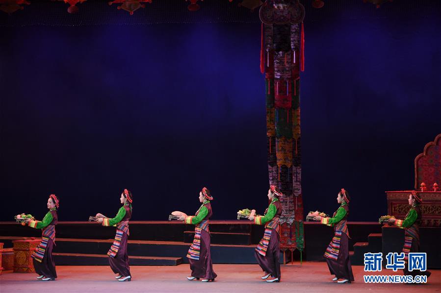 （文化）（3）藏戏《六弦情缘》亮相中国戏剧节
