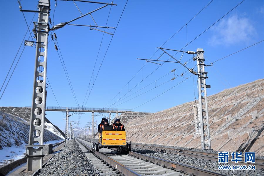（科技）（5）“小黄车”助力青藏铁路春运安全