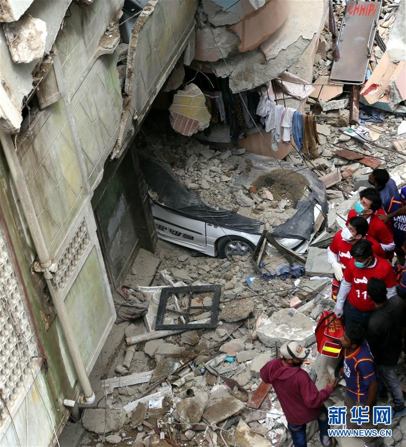 （国际）（2）巴基斯坦居民楼倒塌事故死亡人数升至10人