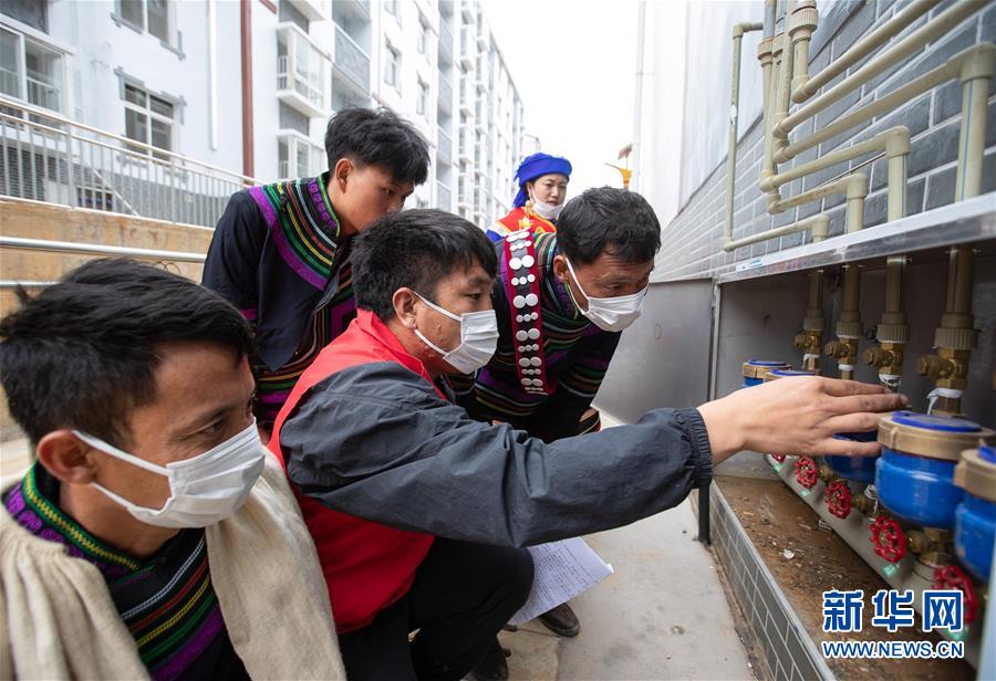 （脱贫攻坚）（7）四川金阳：1199户贫困群众易地搬迁入住千户彝寨