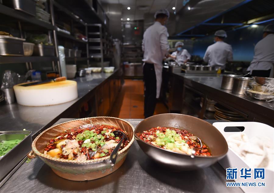 （镜观中国·新华视界）（9）向“舌尖上的浪费”坚决说不