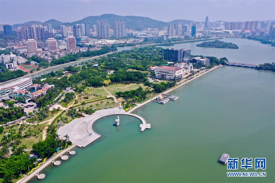 （特区40年）（1）厦门筼筜湖生态“蝶变”