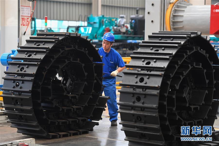 （落实&ldquo;六稳&rdquo;&ldquo;六保&rdquo;企业见闻&middot;图文互动）（2）&ldquo;智慧工厂&rdquo;引领&ldquo;生产节拍&rdquo;&mdash;&mdash;走进山河智能一探究竟