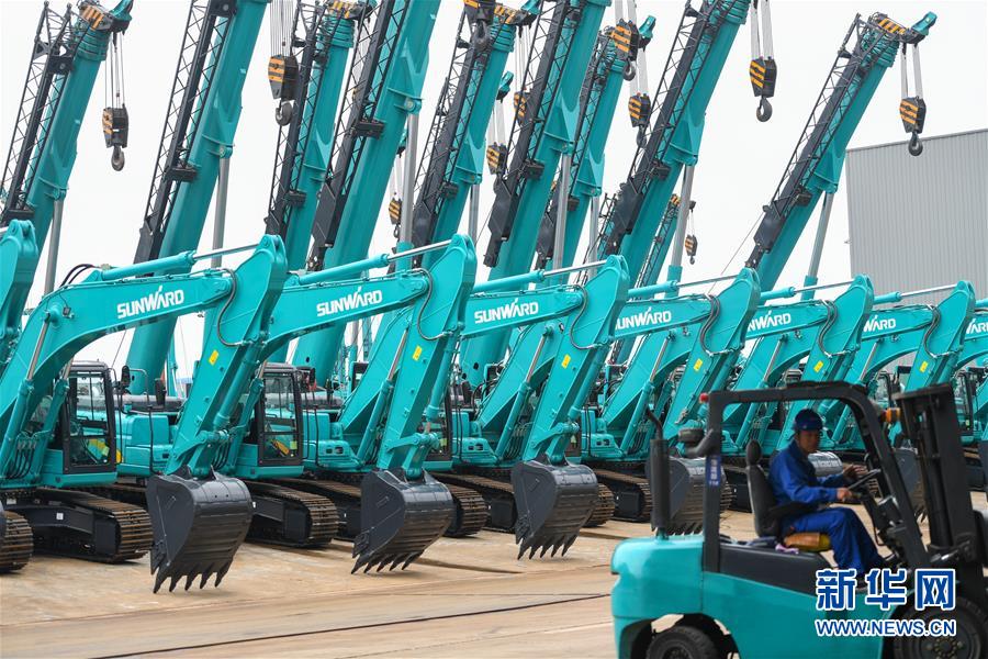 （落实&ldquo;六稳&rdquo;&ldquo;六保&rdquo;企业见闻&middot;图文互动）（3）&ldquo;智慧工厂&rdquo;引领&ldquo;生产节拍&rdquo;&mdash;&mdash;走进山河智能一探究竟