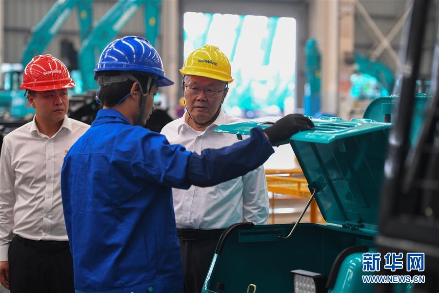 （落实&ldquo;六稳&rdquo;&ldquo;六保&rdquo;企业见闻&middot;图文互动）（7）&ldquo;智慧工厂&rdquo;引领&ldquo;生产节拍&rdquo;&mdash;&mdash;走进山河智能一探究竟