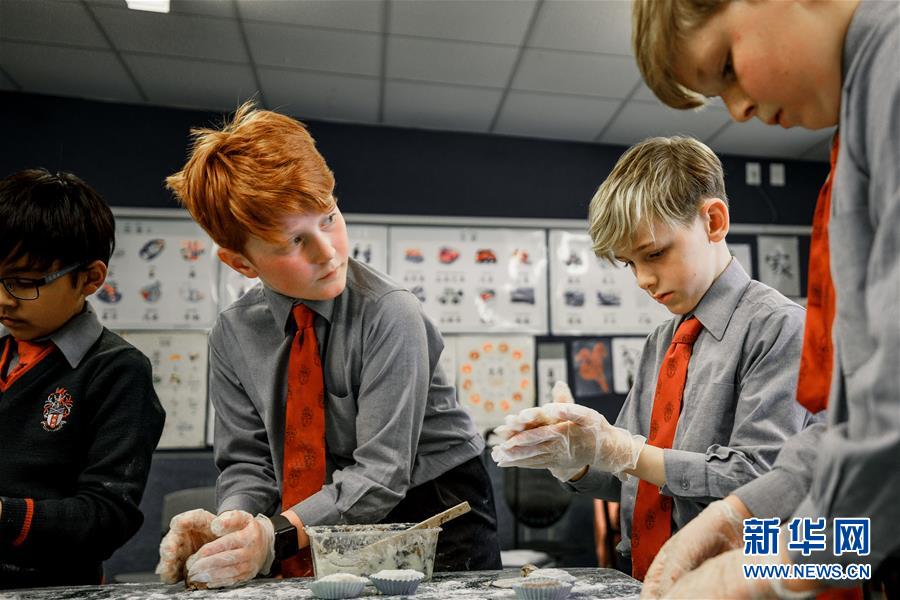 （国际）（2）天涯共此时&mdash;&mdash;新西兰学生试做中国月饼