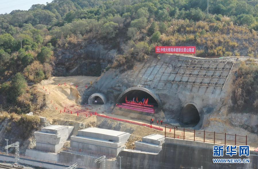 新建福厦铁路新云居山隧道顺利贯通 全长1669.82米