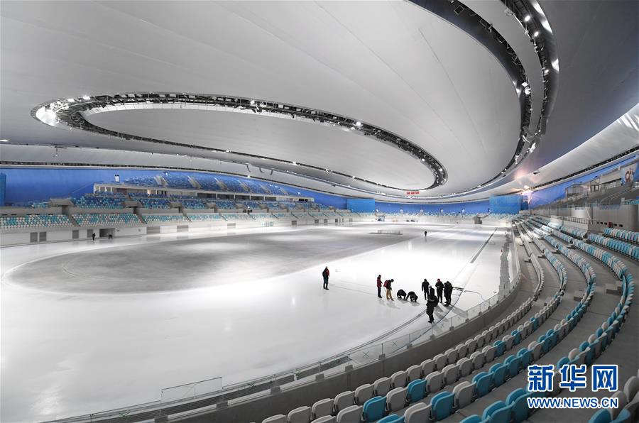 （体育）（13）国家速滑馆“冰丝带”首次制冰取得成功