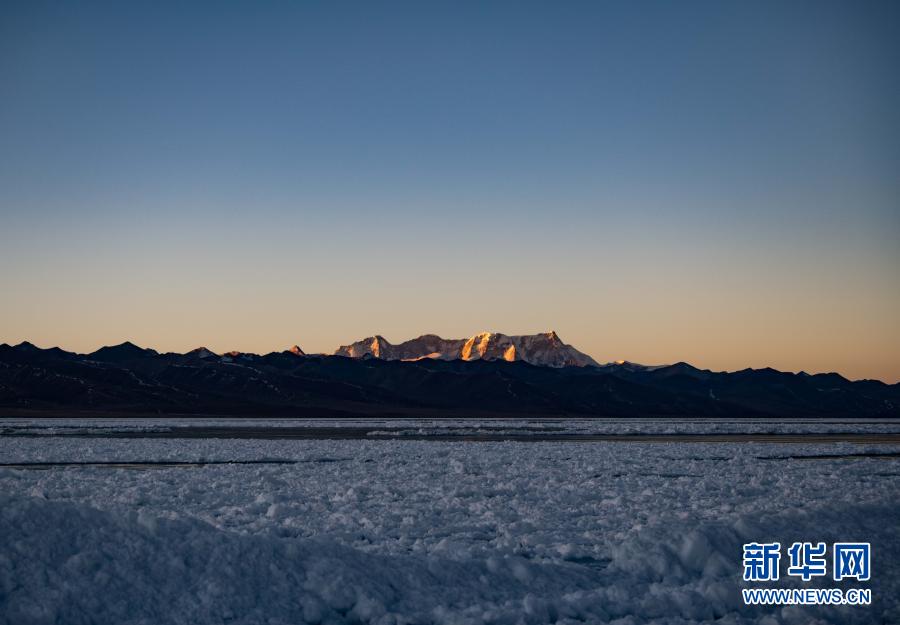 西藏：冬日纳木错