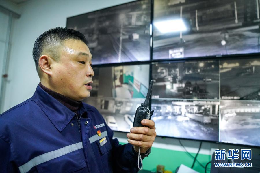 点赞！绥芬河铁路口岸站国际联运换装场上的“安全卫士”