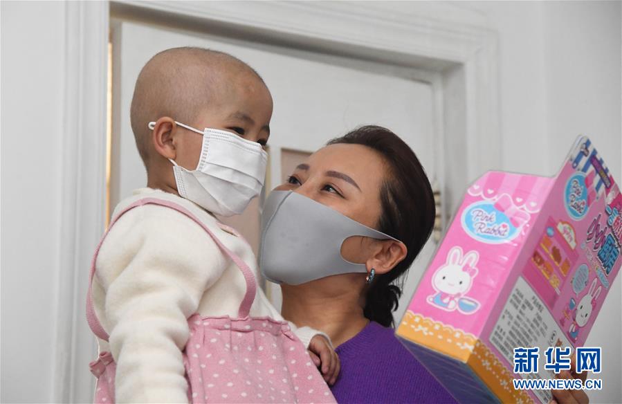 （图文互动）（11）&ldquo;抗癌小家&rdquo;：生命寒夜中的微温