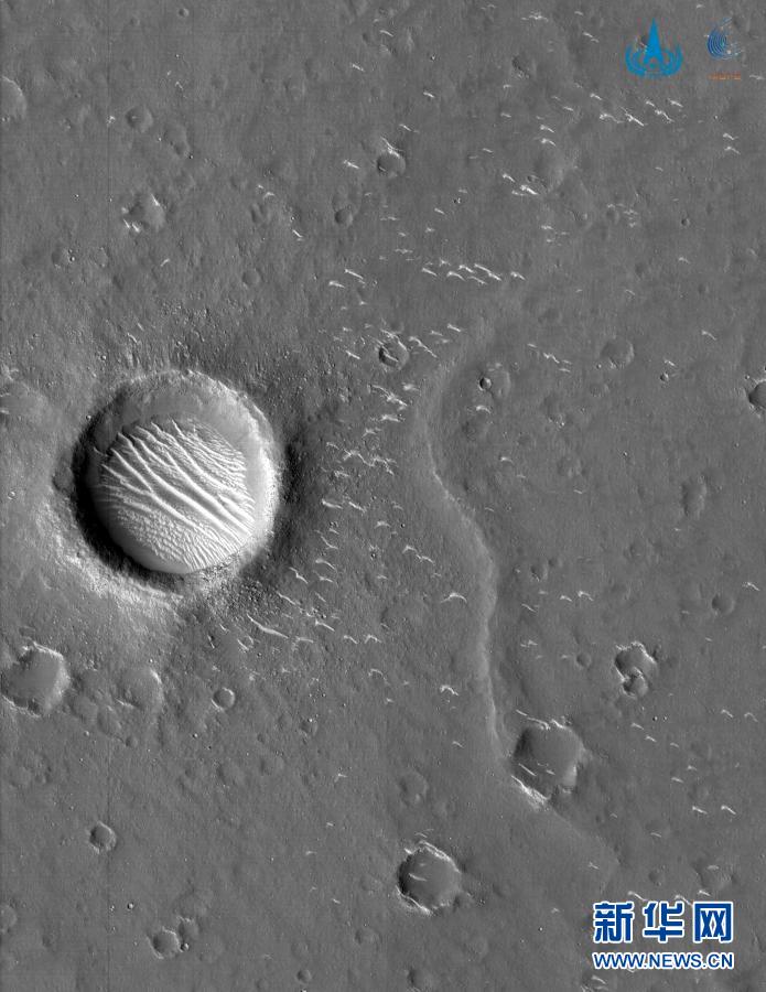 速看！国家航天局发布“天问一号”探测器拍摄的高清火星影像图