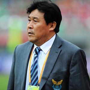 （体育）（3）足球名宿迟尚斌因病离世