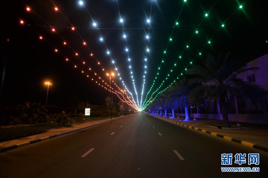 科威特：实施宵禁控制疫情 为期一个月