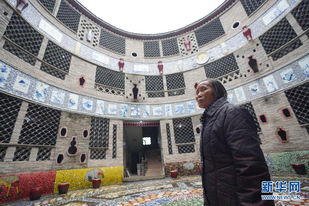 景德镇“瓷宫奶奶”：圆梦，多晚都不晚