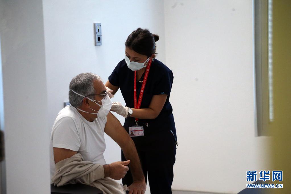 数据：土耳其单日新增新冠确诊病例超5万例