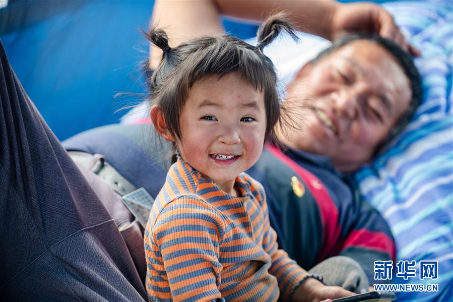 （镜观中国&middot;新华社国内新闻照片一周精选）（3）云南漾濞地震灾区救灾工作有序开展