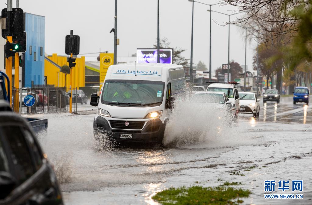 直击：新西兰南岛遭遇洪涝灾害
