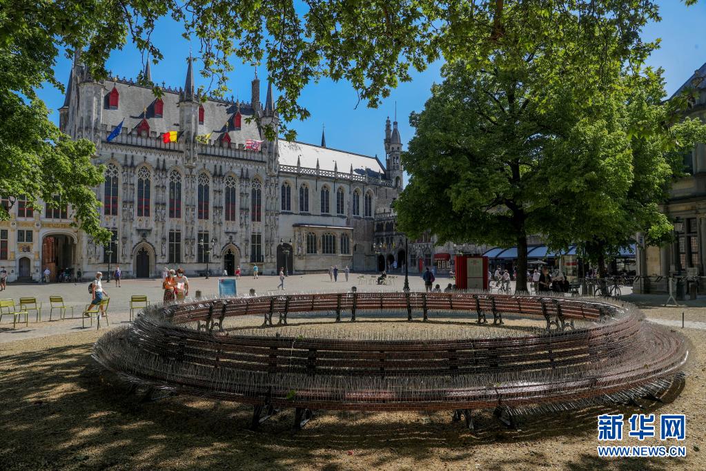 比利时：第三届布鲁日三年展举行