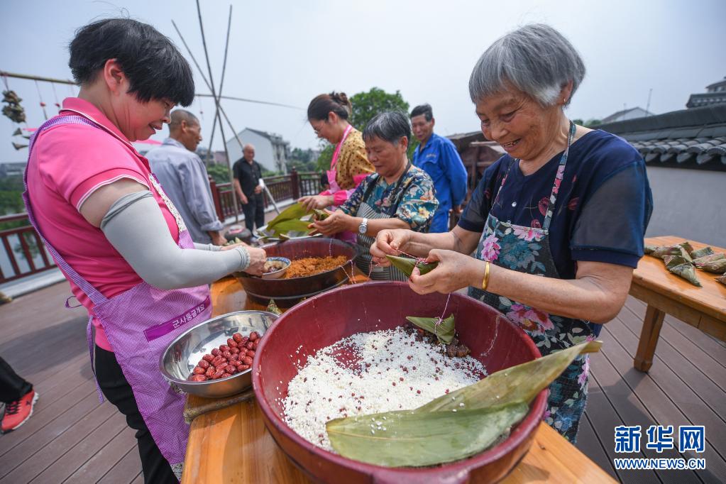 杭州：水乡古镇传统民俗迎端午