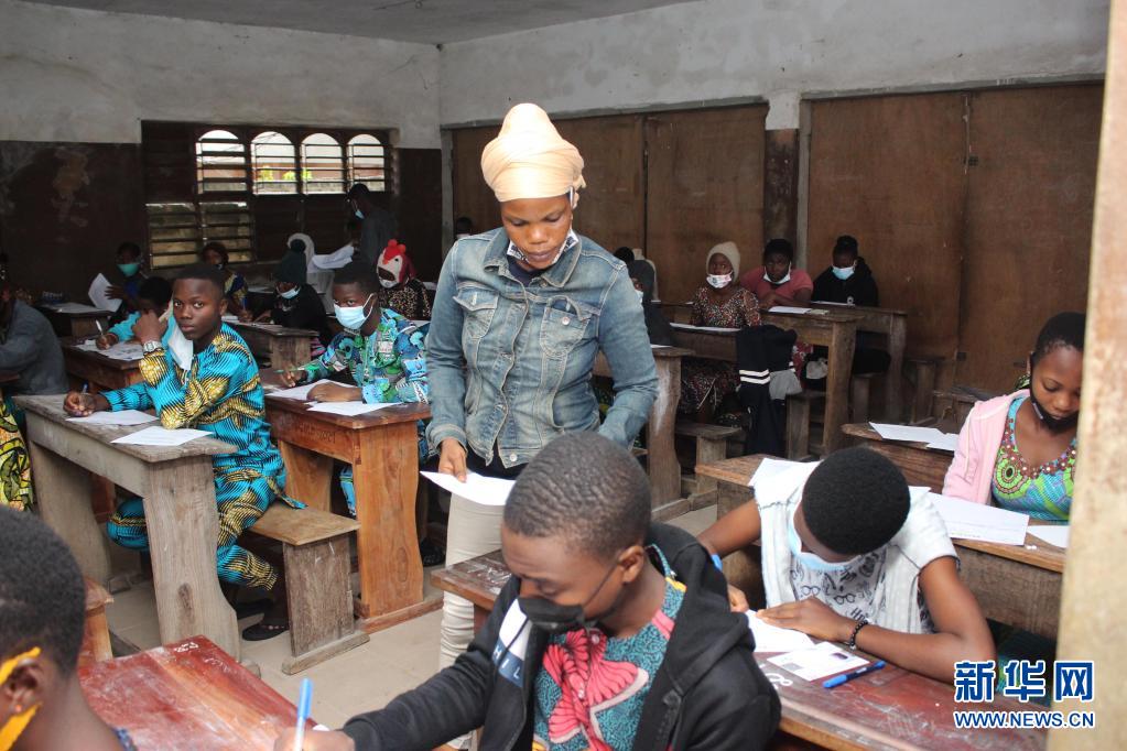 贝宁：新冠疫情下的高考