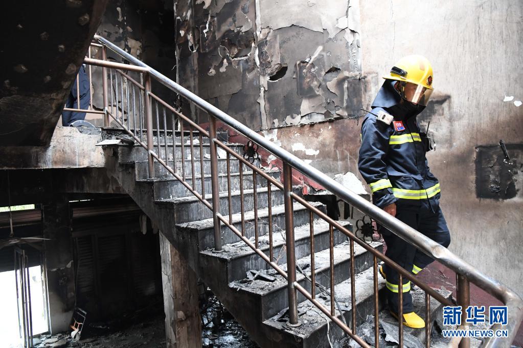 直击：河南柘城发生重大火灾事故 已致18人死亡