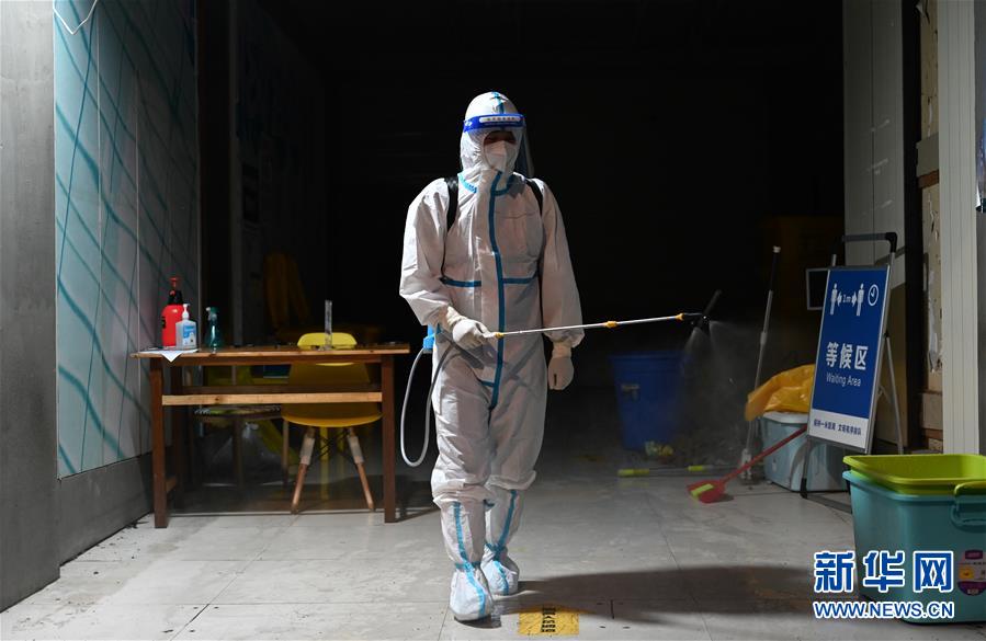 （新华全媒+）（2）等待星光 遇见朝阳&mdash;&mdash;聚焦瑞丽抗疫一线坚守者