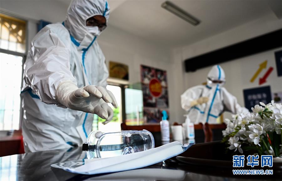 （新华全媒+）（5）等待星光 遇见朝阳&mdash;&mdash;聚焦瑞丽抗疫一线坚守者