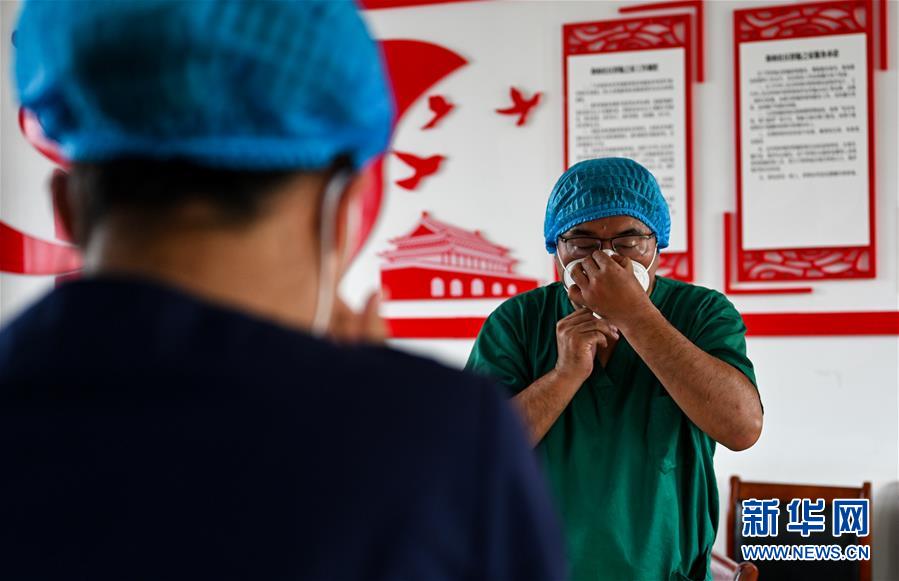 （新华全媒+）（6）等待星光 遇见朝阳&mdash;&mdash;聚焦瑞丽抗疫一线坚守者