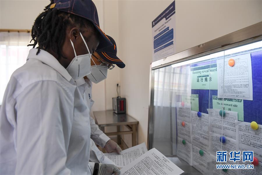 （国际&middot;图文互动）（7）通讯：蒙内铁路上的异国师徒情