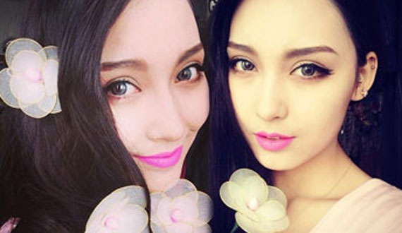 絕美維吾爾族校花走紅私照曝光