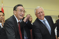 吴邦国活动报道集