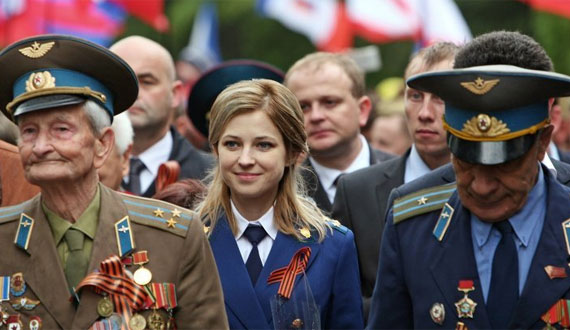 克裏米亞美女檢察長最新組照