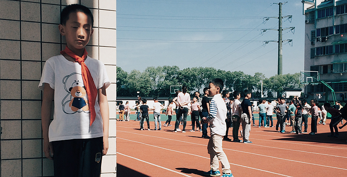 在善变的人世间里看一下永恒