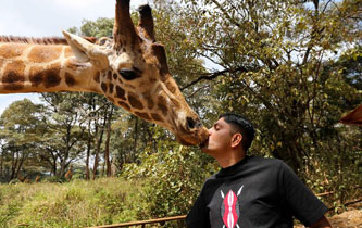 一周看天下：亲密接触