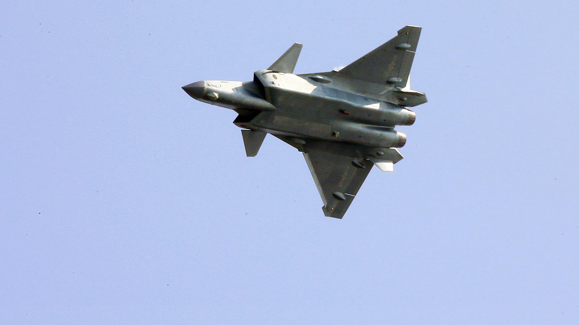 第十一届中国航展开幕 歼-20战机首次公开亮相