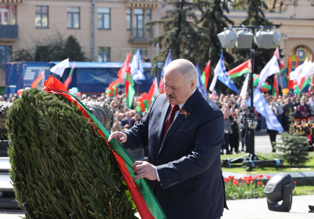 白俄罗斯纪念卫国战争胜利76周年