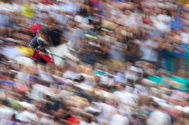 意大利：被降雨&ldquo;打扰&rdquo;的锡耶纳赛马节