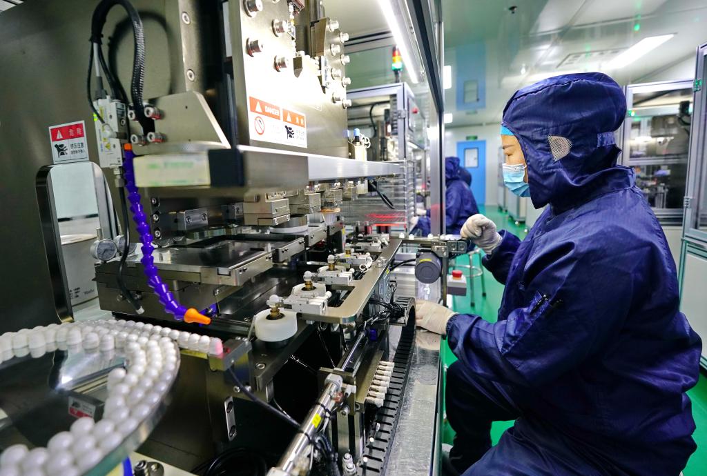 河北新河:发展眼镜产业助推经济发展