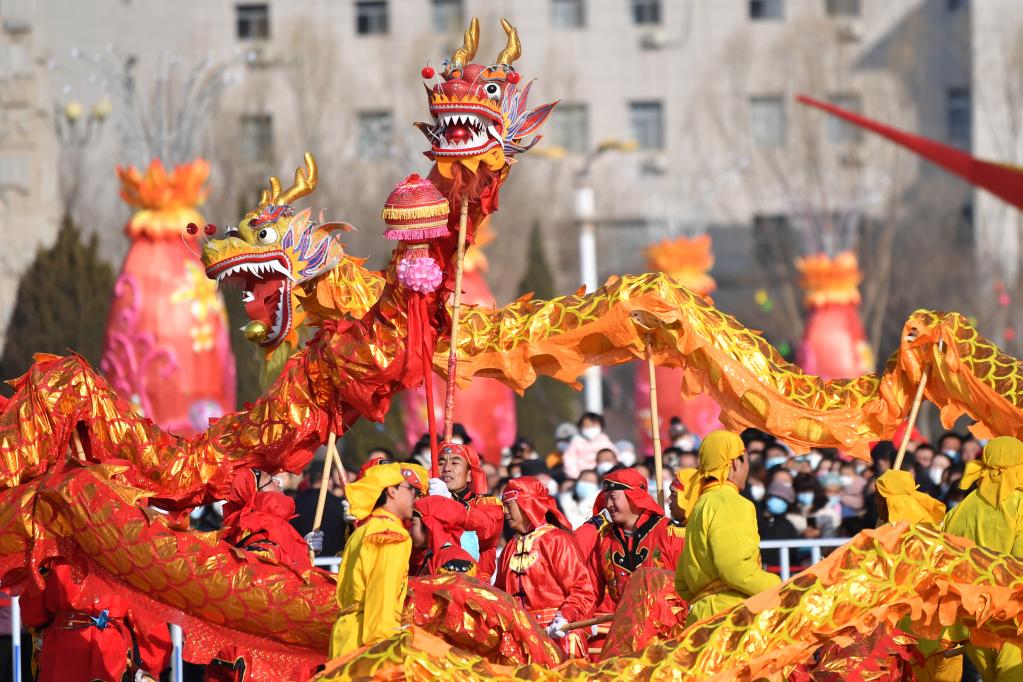 新华全媒+丨寻年俗 品年味 传统民俗闹元宵