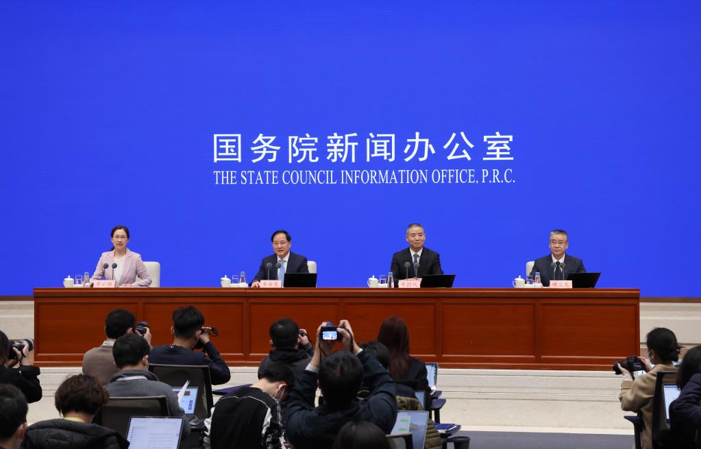 国新办举行&ldquo;权威部门话开局&rdquo;系列主题新闻发布会 介绍&ldquo;加快推进新型工业化 做强做优做大实体经济&rdquo;
