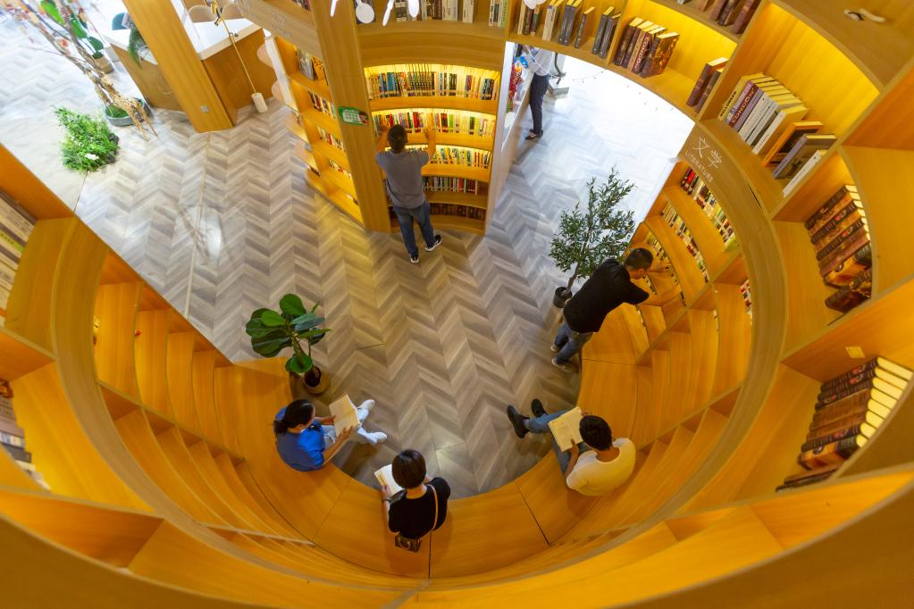 江西南昌：城市书房打造&ldquo;书式&rdquo;生活