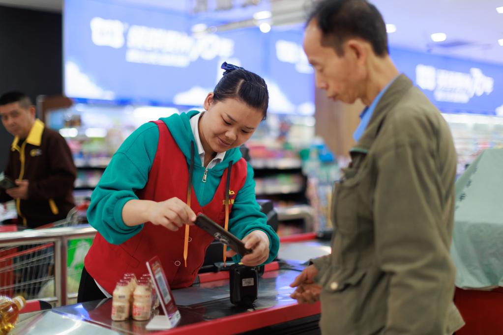 贵州黔南：&ldquo;数字底座&rdquo;赋能产业发展与社会治理