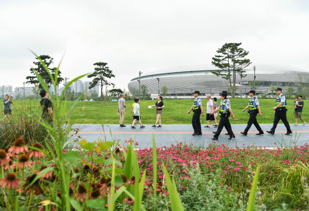 新华全媒+丨守护成都大运会主场馆的&ldquo;铁娘子&rdquo;